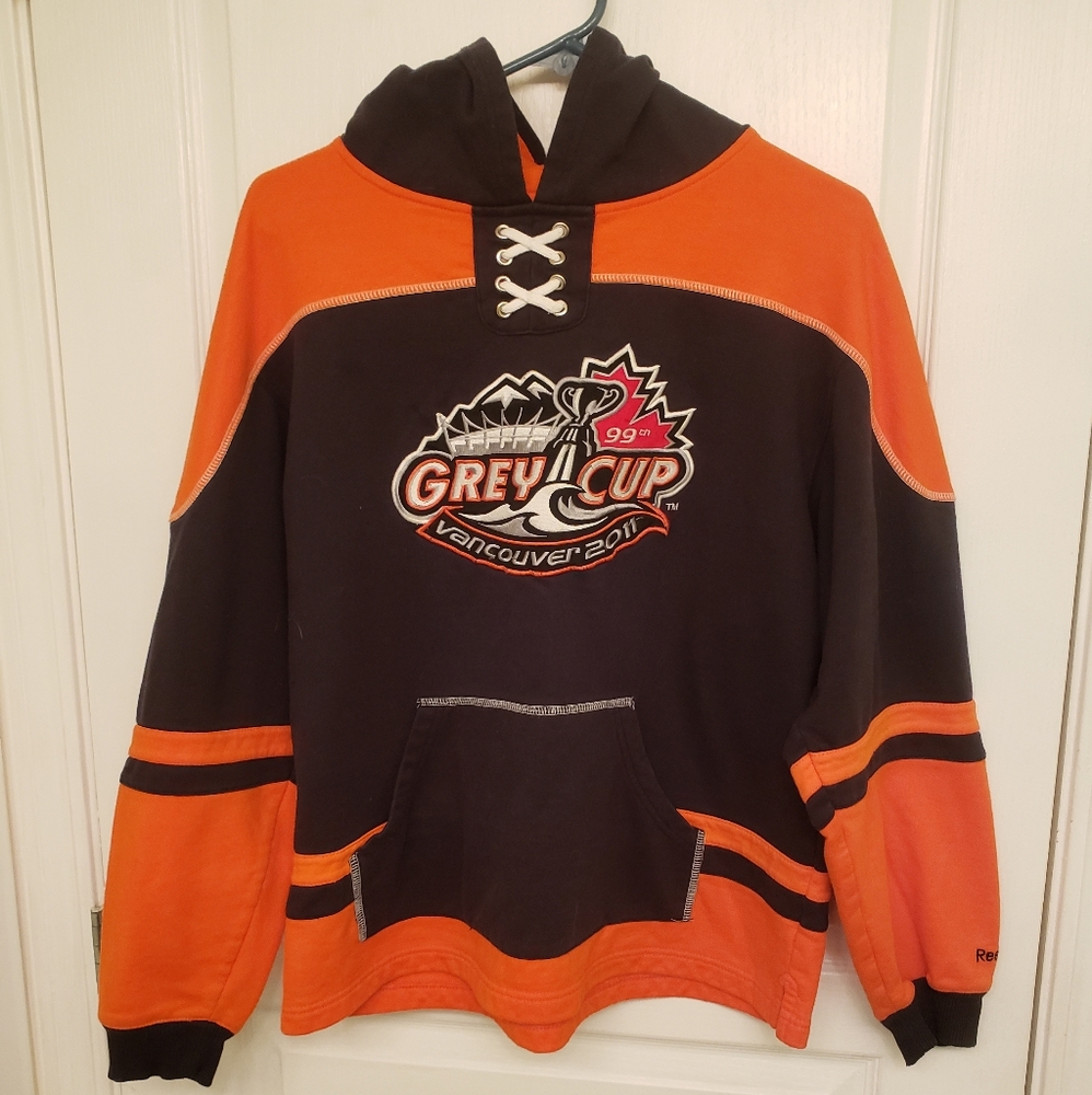 Reebok Mens Grey Cup Van. 2011 Pullover Size M